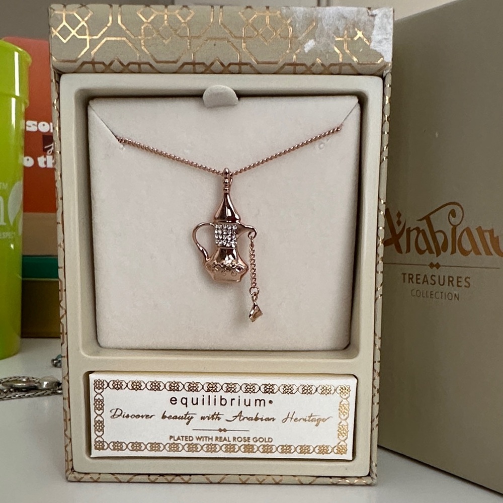 Rose Gold plates Arabian Heritage Chai Necklace